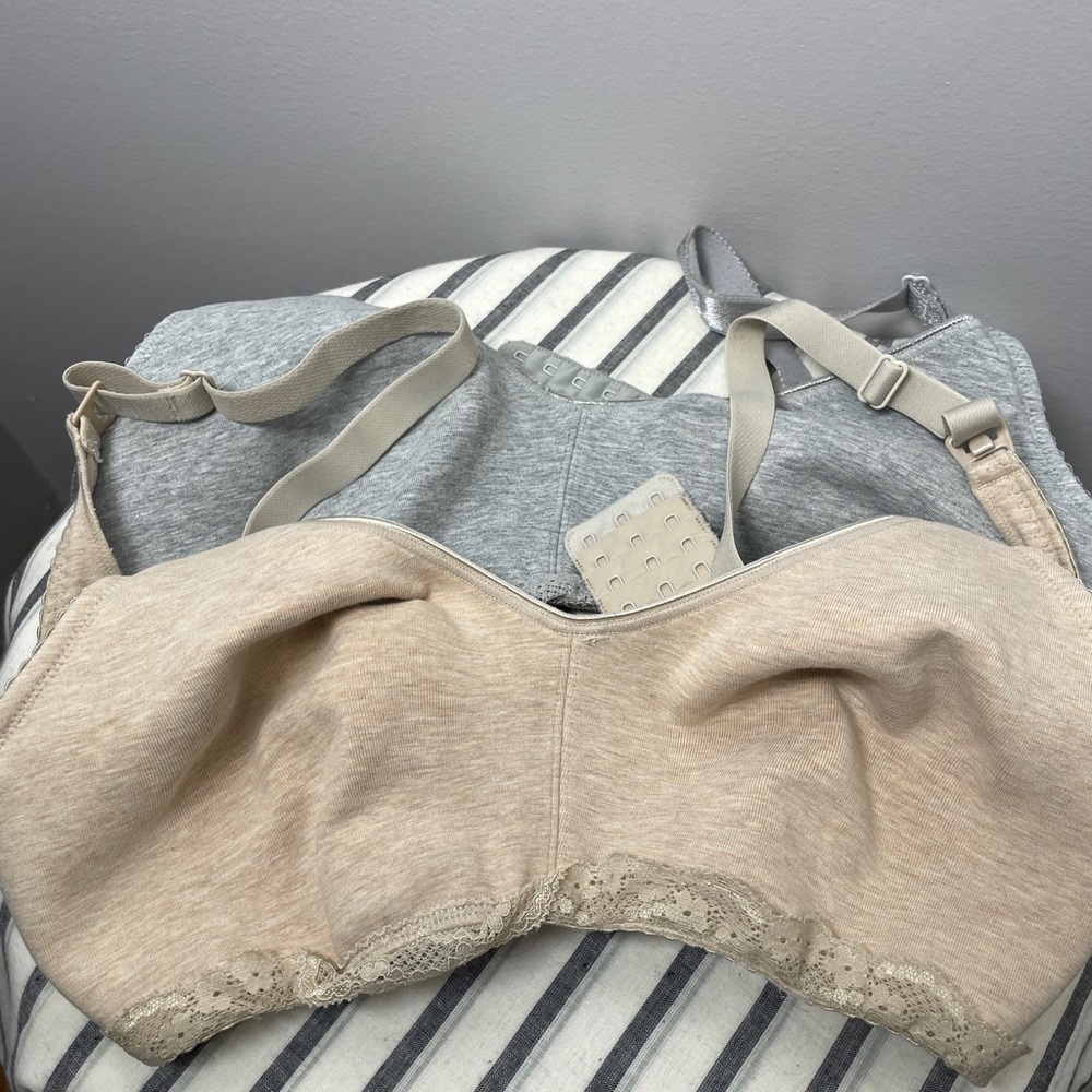2-Women’s Gratlin Nursing Bra Size 34D